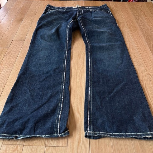 Laguna Beach Jean Co Dark Blue Flare Jeans Embroidered Skull Button USA 42x36